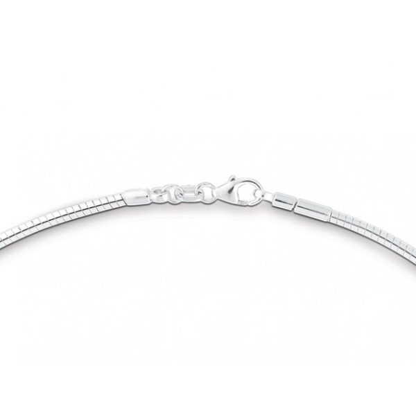 Omega Collier